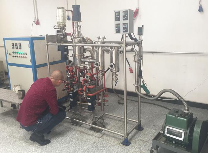 latest company news about Welcome USA Molecular Distillation Equipment Customer Visit  2