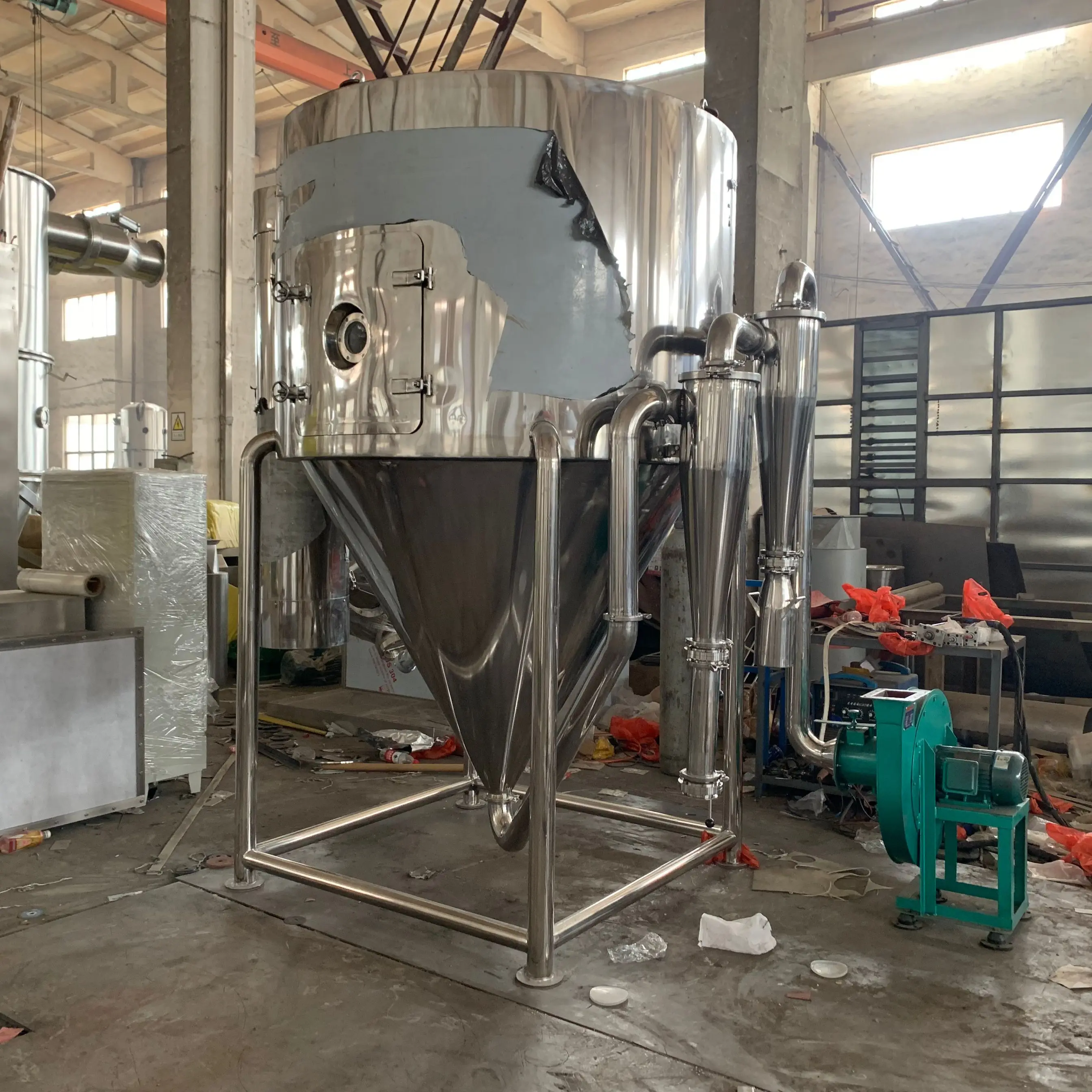 Merkezi püskürtücü püskürtme kurutma makinesi Toz için elektrikli ısı kaynağı 100kg