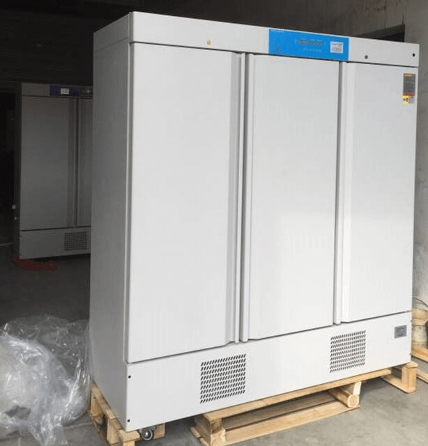 laboratory incubator